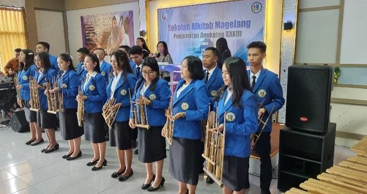 MAGELANG PENAMATAN SEKOLAH ALKITAB